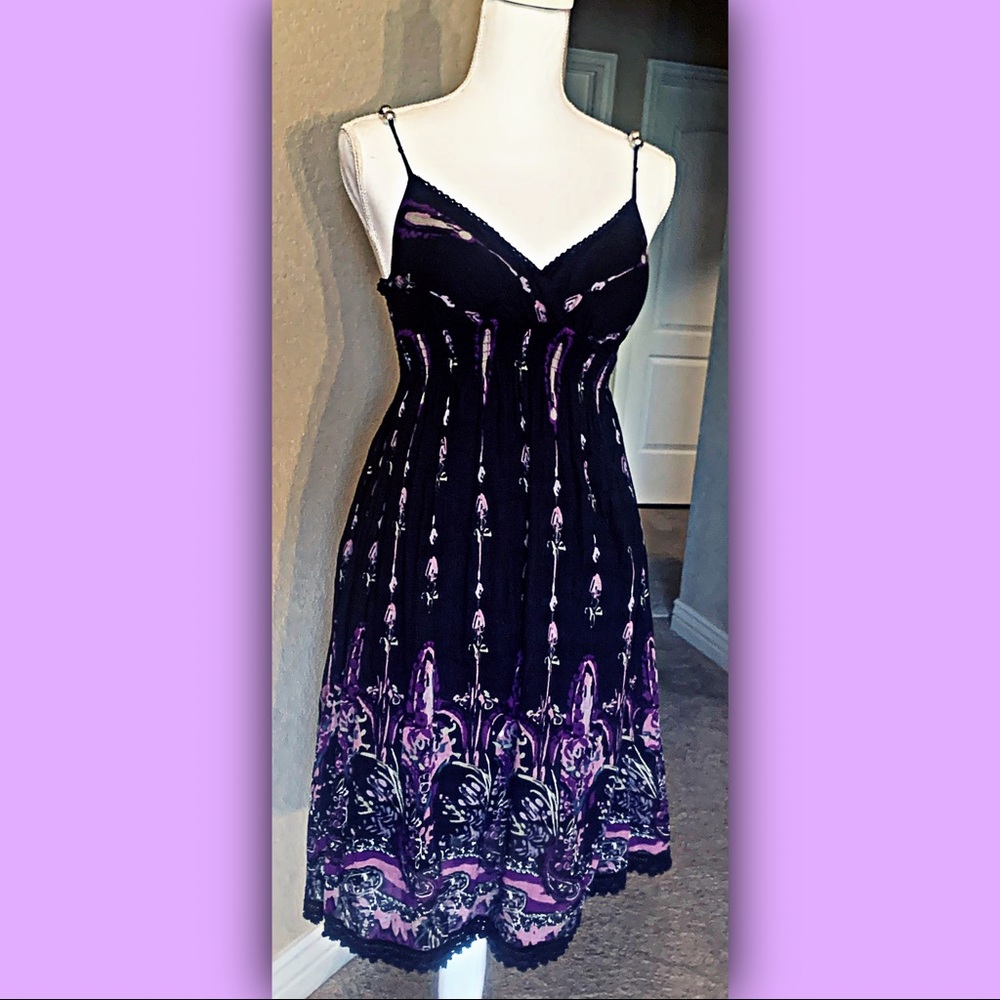 🌷Pretty and feminine vibrant floral Dress🌹